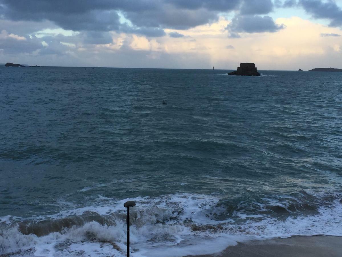Le Brise-Lames Apartament Saint-Malo Zewnętrze zdjęcie